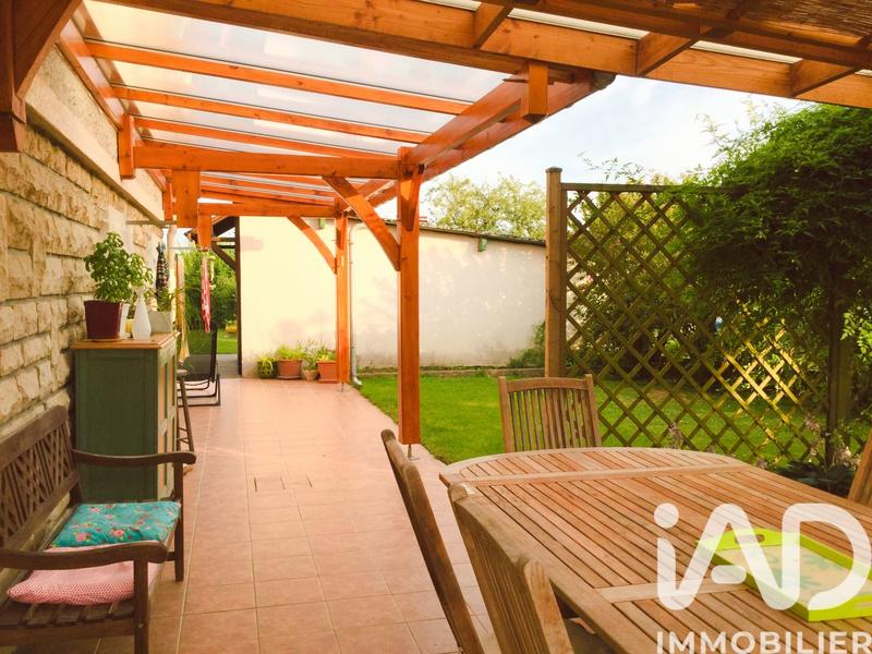 Maison - 191 m² - 5 pièces