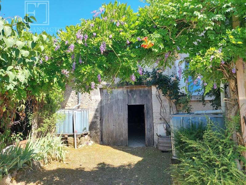 Maison - 216 m² - 6 pièces