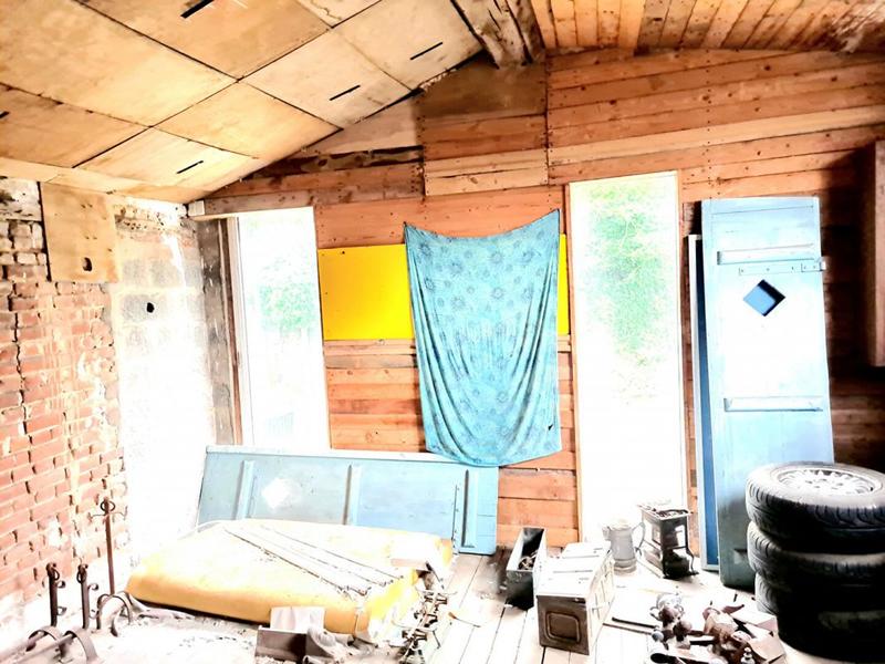 Grange - 195 m² - 2 pièces