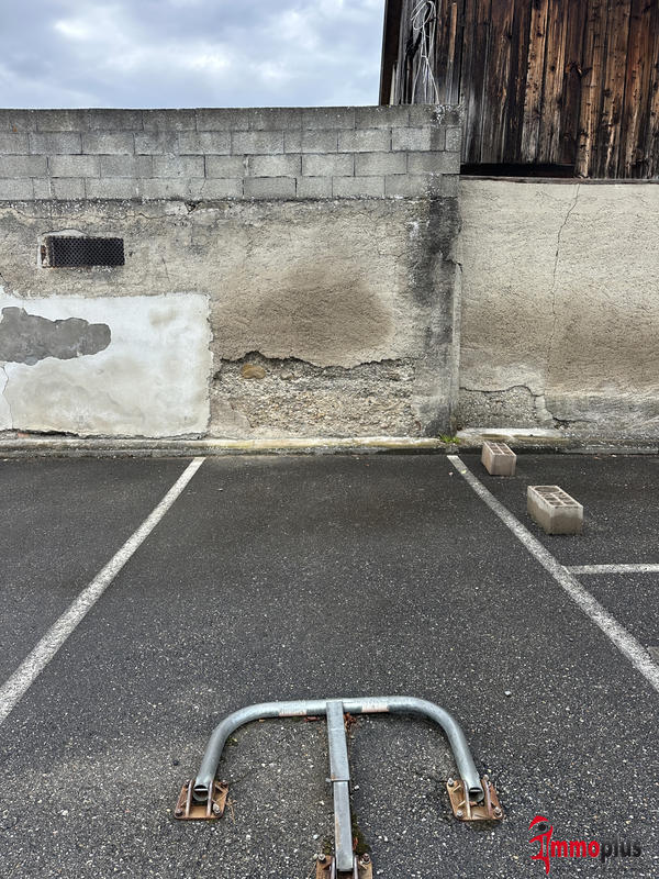 Parking / Garage - 13 m²