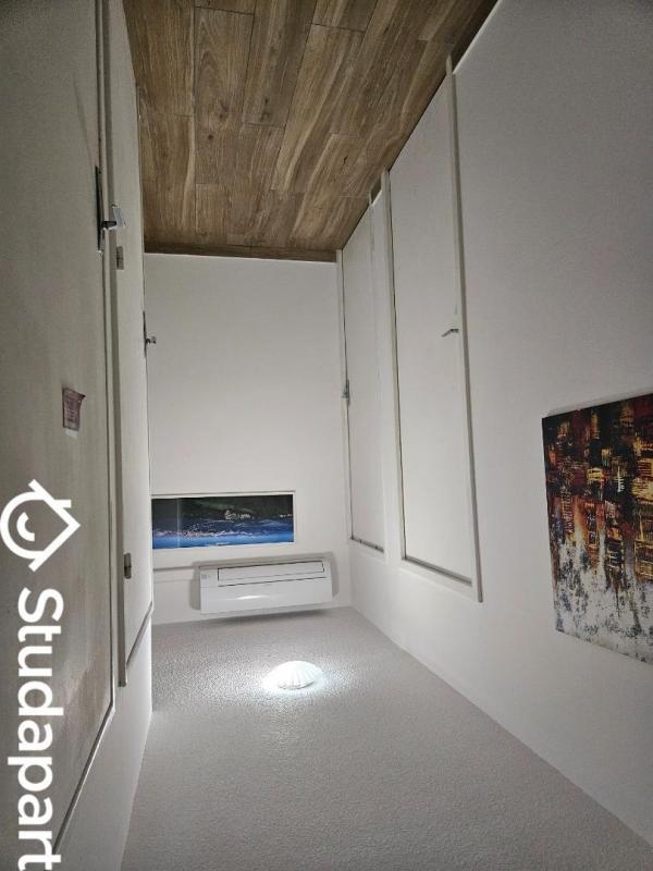 Chambre - 15 m² - 1 pièce