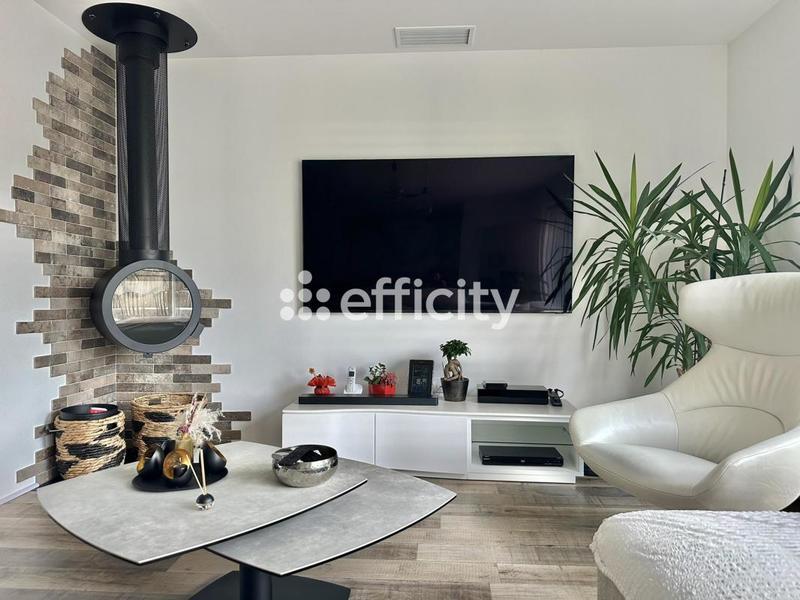 Maison - 112 m² - 4 pièces