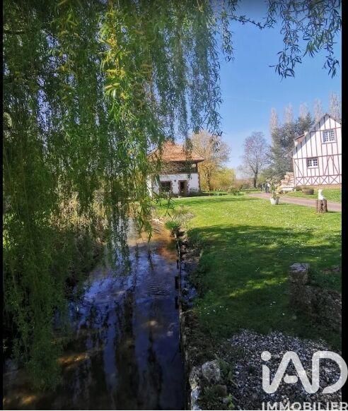 Maison - 338 m² - 11 pièces