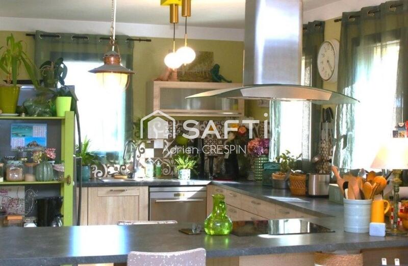 Maison - 161 m² - 6 pièces