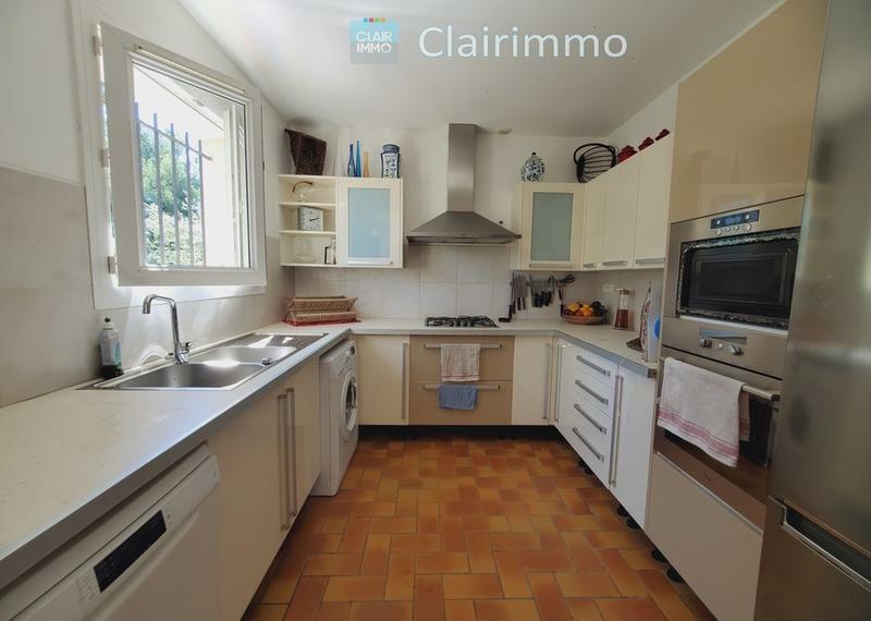 Maison - 121 m² - 5 pièces