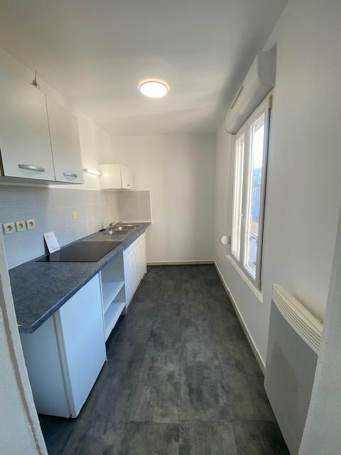 Studio - 25 m² - 1 pièce