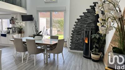 Maison - 165 m² - 6 pièces