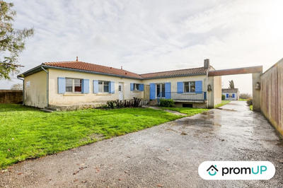 Maison - 270 m² - 7 pièces