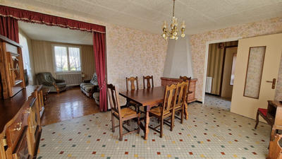 Maison - 92 m² - 4 pièces