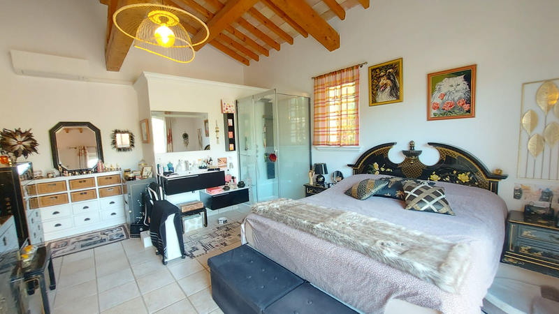 Villa - 210 m² - 6 pièces