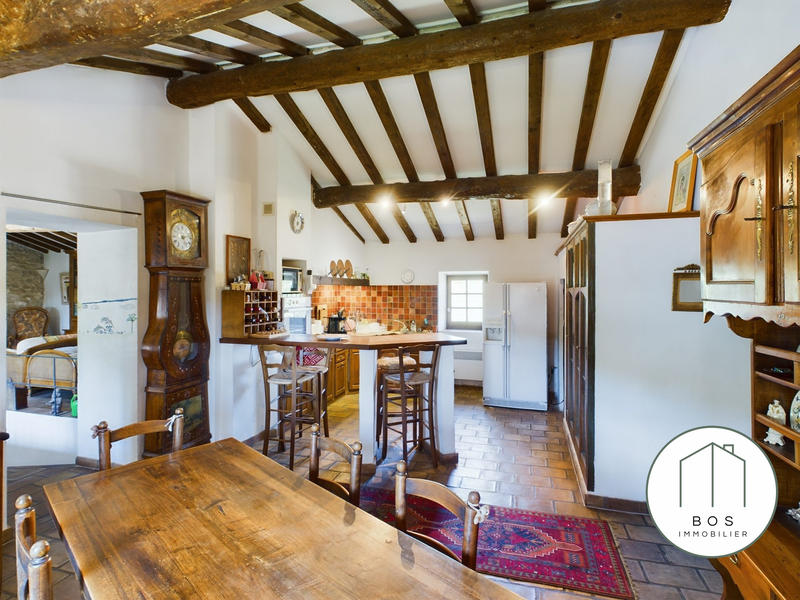 Bastide - 361 m² - 11 pièces