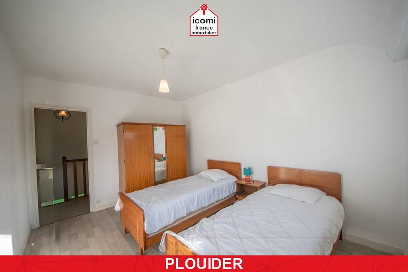 Maison - 140 m² - 8 pièces