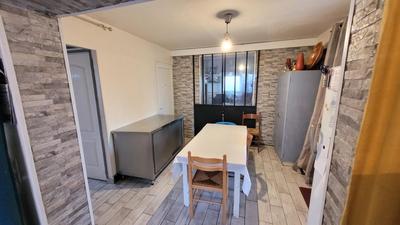 Maison - 99 m² - 5 pièces