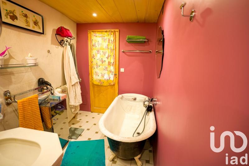 Maison de village - 140 m² - 5 pièces