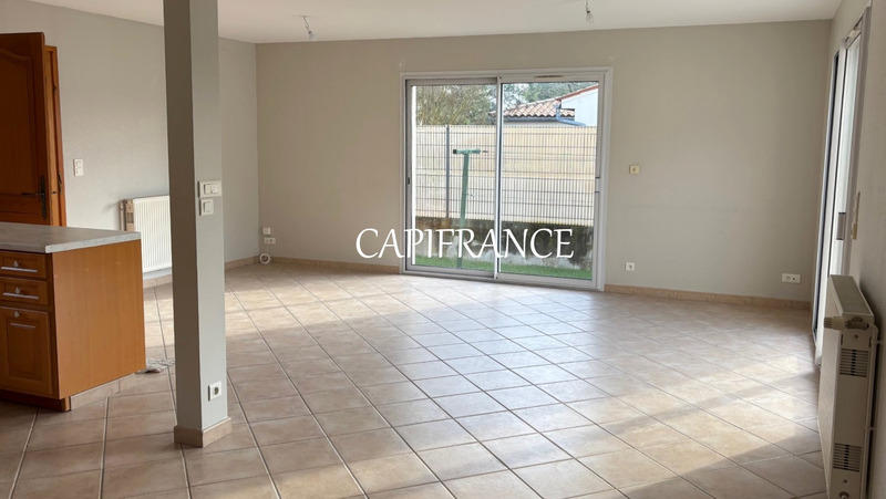 Maison - 102 m² - 4 pièces