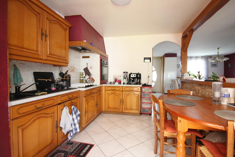 Maison - 136 m² - 6 pièces