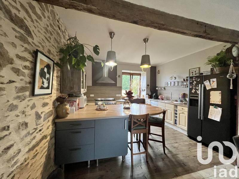 Maison - 140 m² - 5 pièces