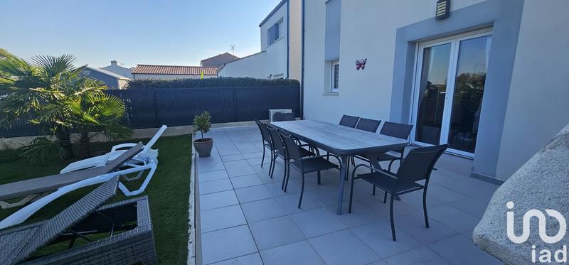 Maison - 95 m² - 6 pièces