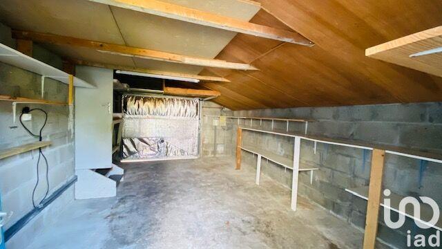 Maison - 93 m² - 5 pièces