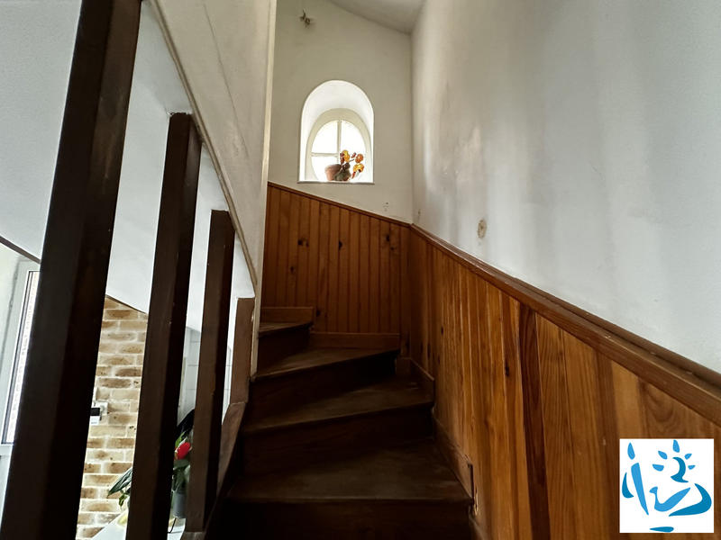 Maison - 95 m² - 4 pièces