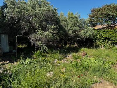 Terrain constructible - 850 m²