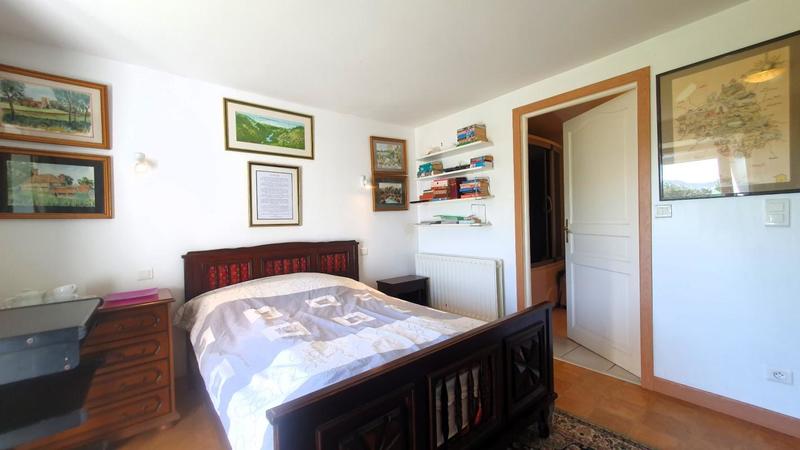 Corps de ferme - 273 m² - 10 pièces