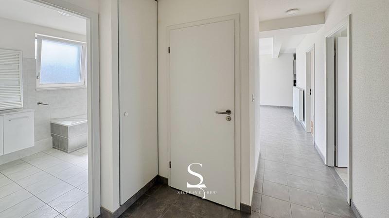 Appartement - 87 m² - 4 pièces