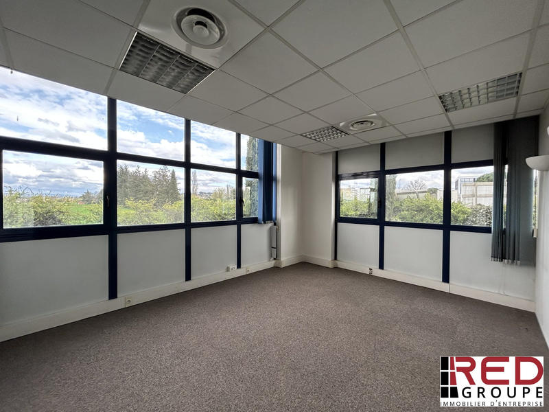 Bureau - 183 m²