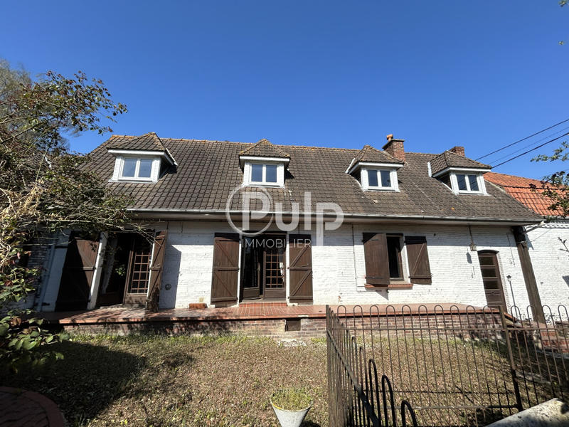 Corps de ferme - 300 m² - 10 pièces