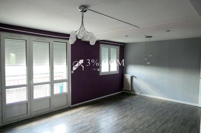 Appartement - 82 m² - 4 pièces