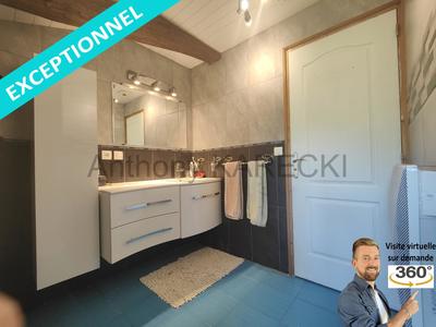 Maison - 96 m² - 5 pièces