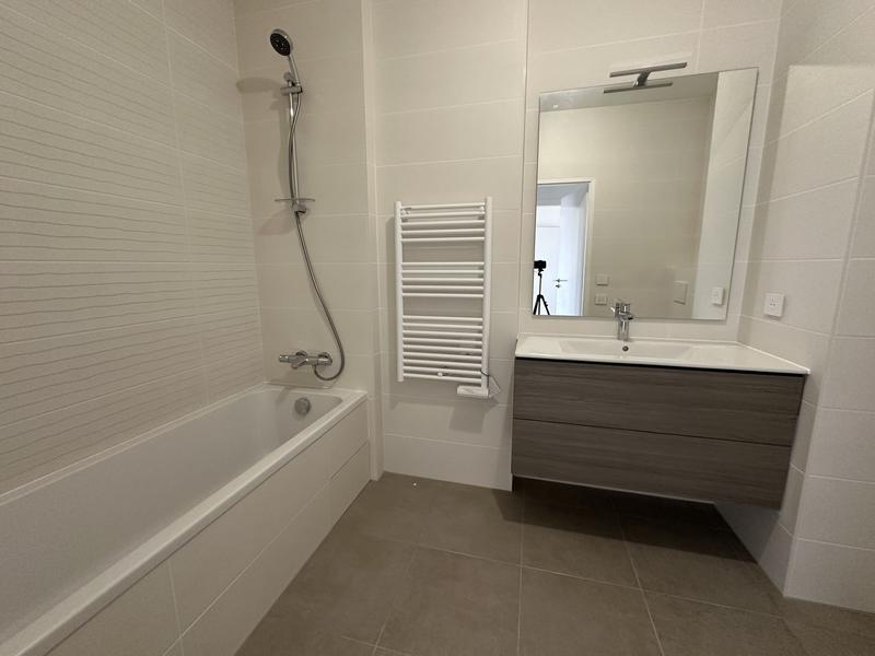 Appartement - 103 m² - 5 pièces