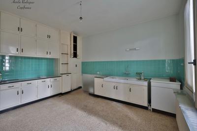 Maison - 190 m² - 7 pièces