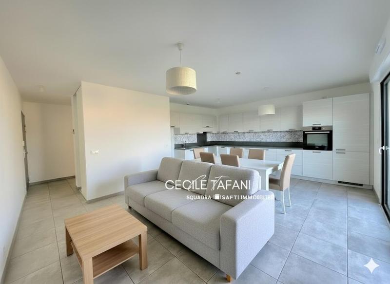 Appartement - 65 m² - 3 pièces