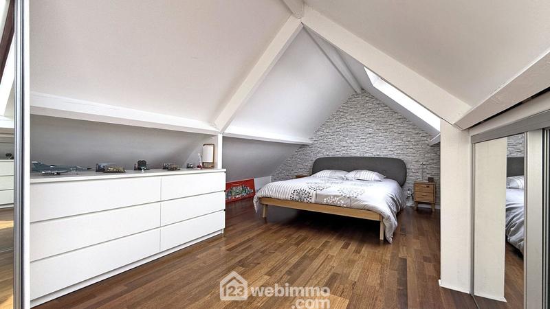 Duplex - 106 m² - 6 pièces