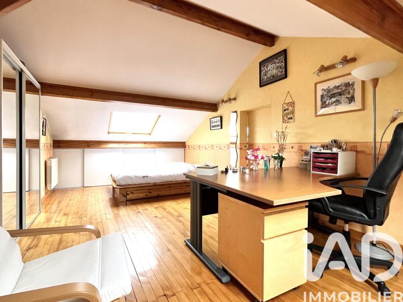 Maison - 140 m² - 5 pièces