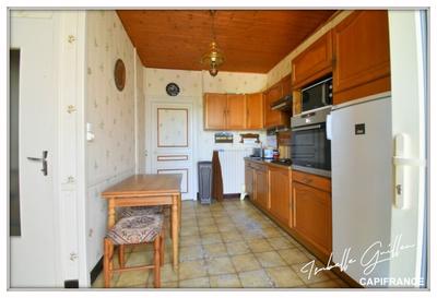 Maison - 98 m² - 5 pièces