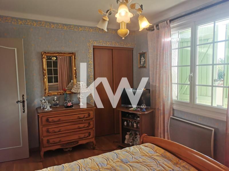 Maison - 98 m² - 5 pièces