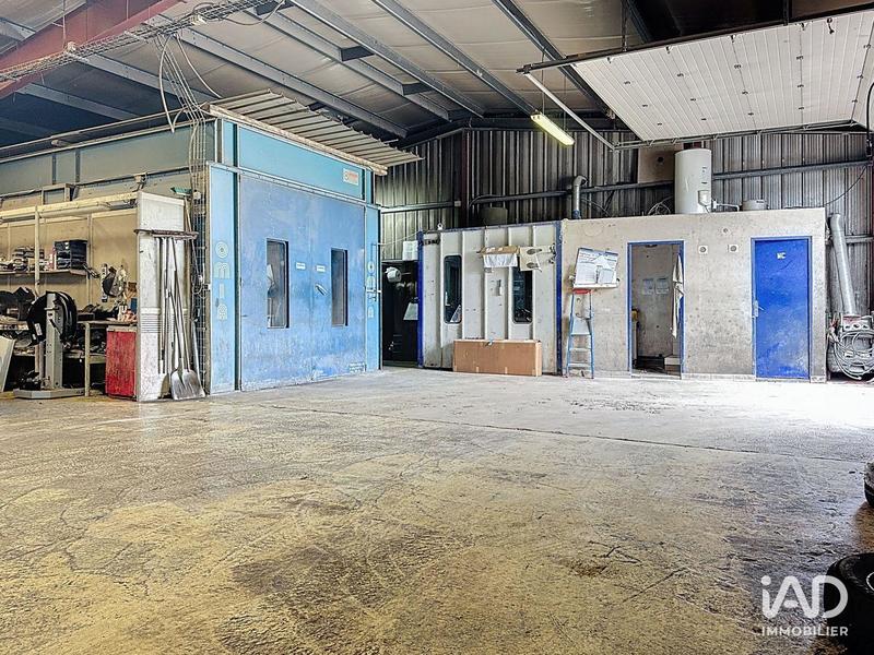 Local commercial - 824 m²