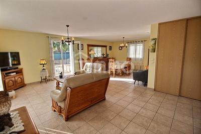 Villa - 137 m² - 5 pièces