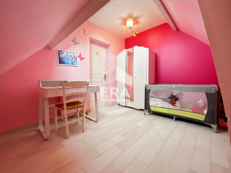 Maison - 143 m² - 6 pièces