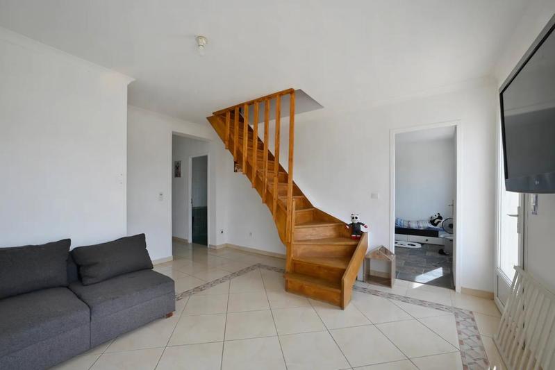 Maison - 160 m² - 7 pièces