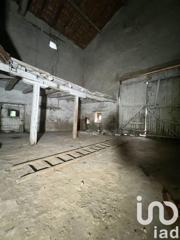 Maison - 500 m² - 7 pièces