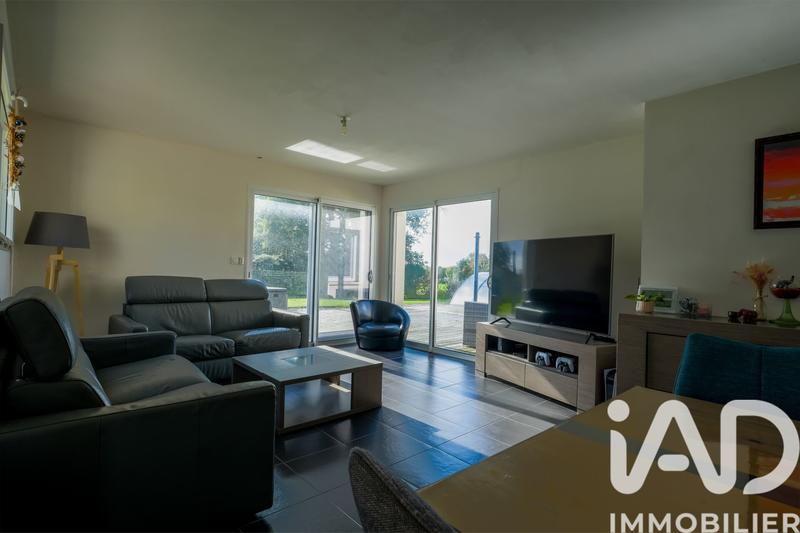 Maison - 121 m² - 6 pièces