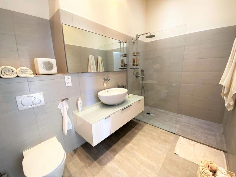 Appartement - 82 m² - 4 pièces