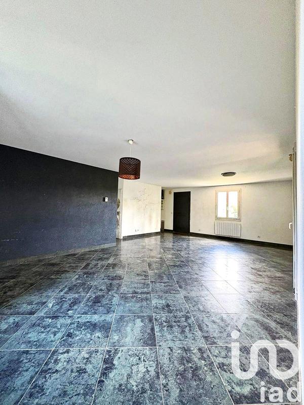 Maison - 99 m² - 5 pièces