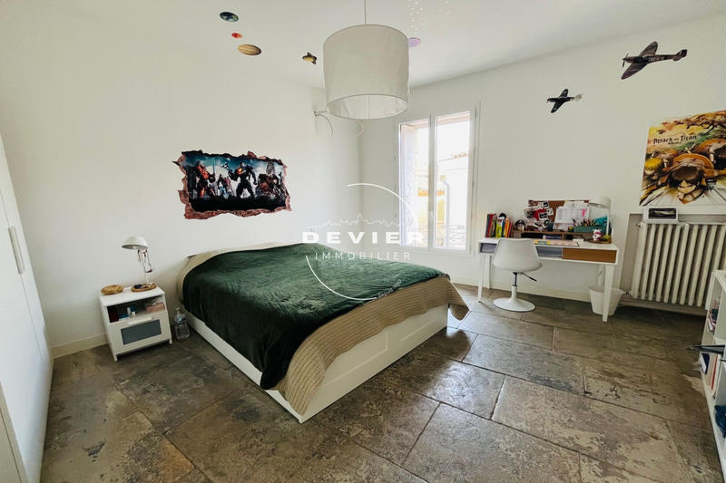 Maison de maîtres - 240 m² - 9 pièces