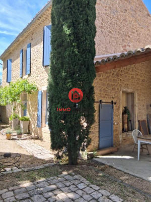 Mas - 111 m² - 4 pièces