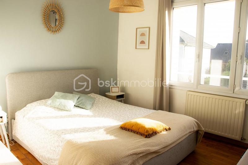 Maison - 96 m² - 5 pièces