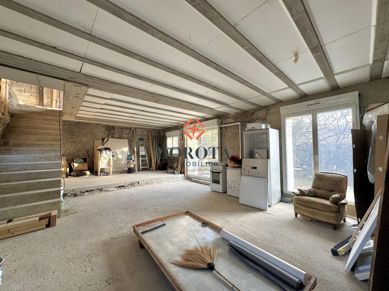 Maison ancienne - 182 m² - 4 pièces